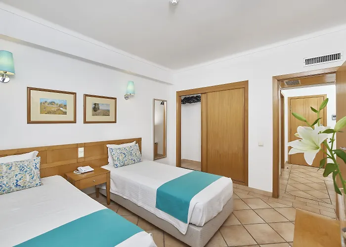 海神旅馆公寓 4* 阿尔布费拉