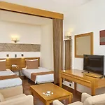 Апарт-готель Oceanus 4*