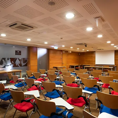 Oceanus Lejlighedshotel 4*